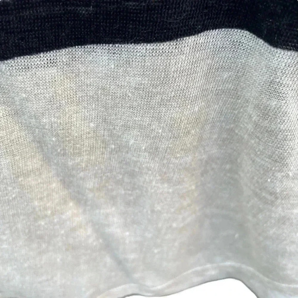 Vince Linen Colorblock Top - Picture 5 of 7